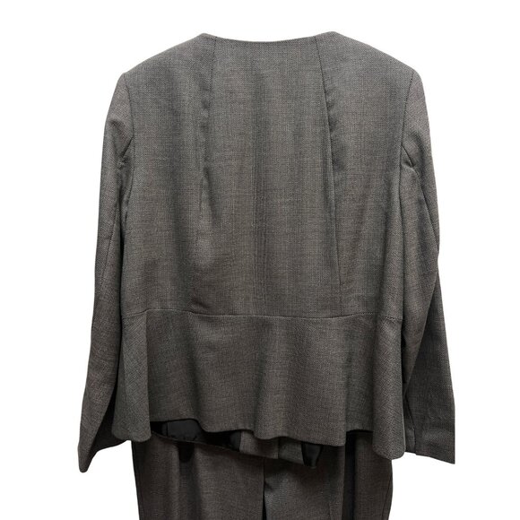 Talbots NWT Gray Herringbone 4 Button Straight Leg Career Suit - Picture 5 of 9